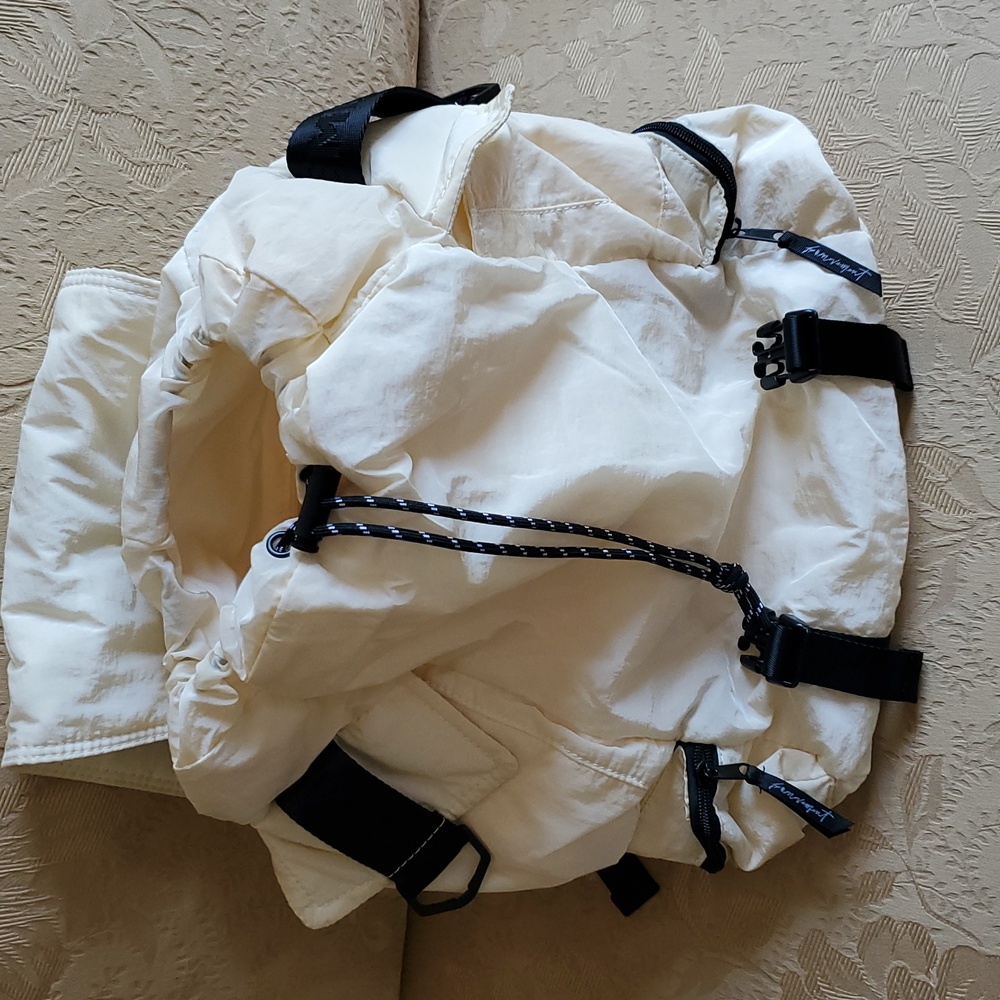 FP Movement Cool & Cozy Pack/Home Plate - Picture 7 of 15